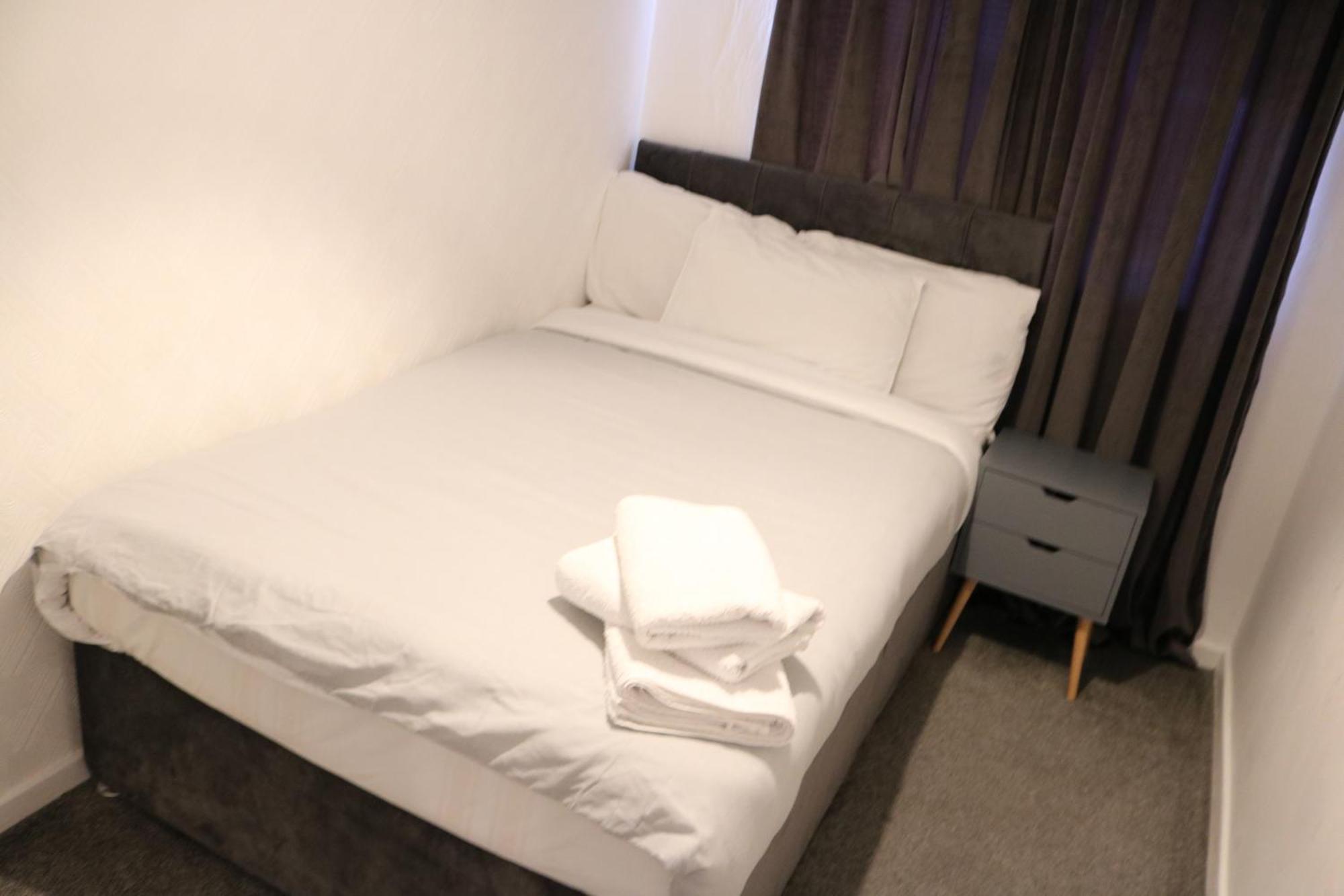 맨체스터 Cosy 2 Bed With Parking Near Piccadilly, Etihad Stadium And Coop Live Sleeps Up To 5 빌라 외부 사진