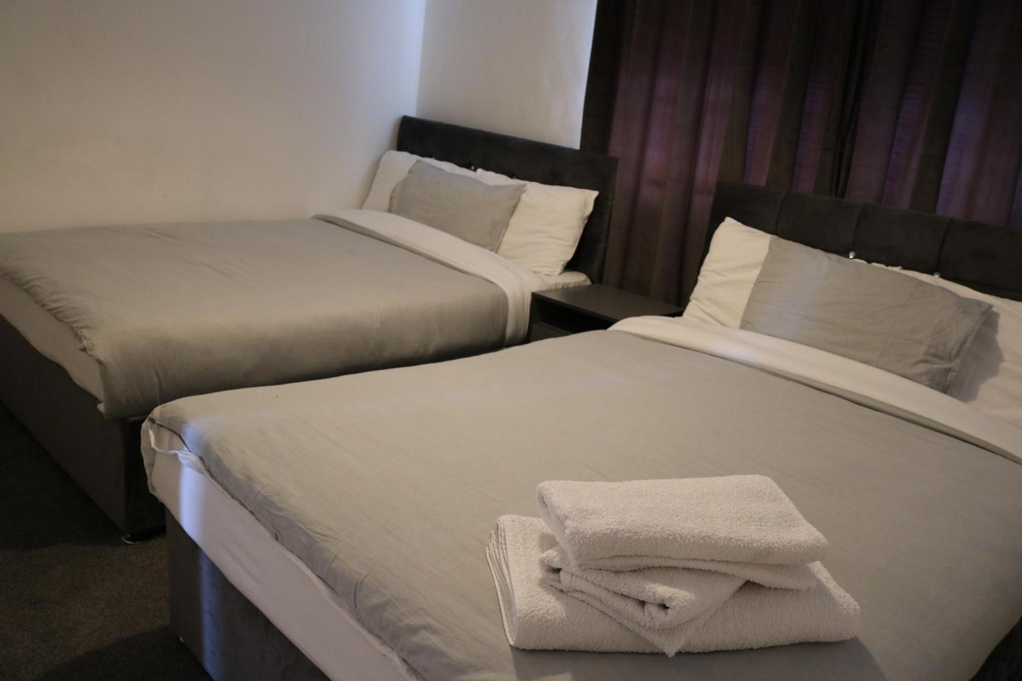 맨체스터 Cosy 2 Bed With Parking Near Piccadilly, Etihad Stadium And Coop Live Sleeps Up To 5 빌라 외부 사진